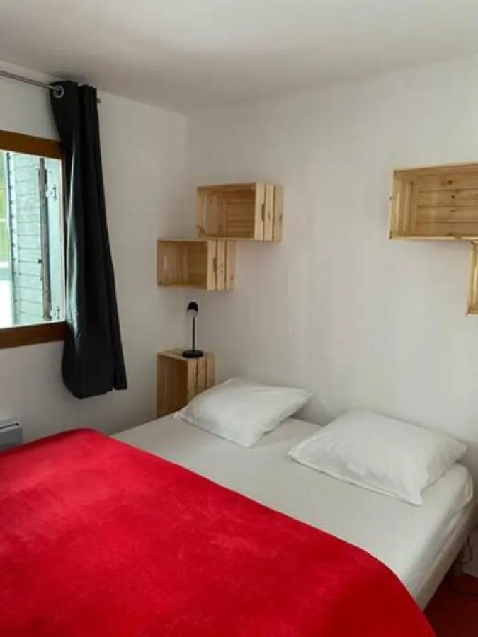 Appartement 4 A 6 Personnes - Station La Joue Du Loup - Chalet D'Aurouze , 50M Des Pistes Piou Piou Le Devoluy France
